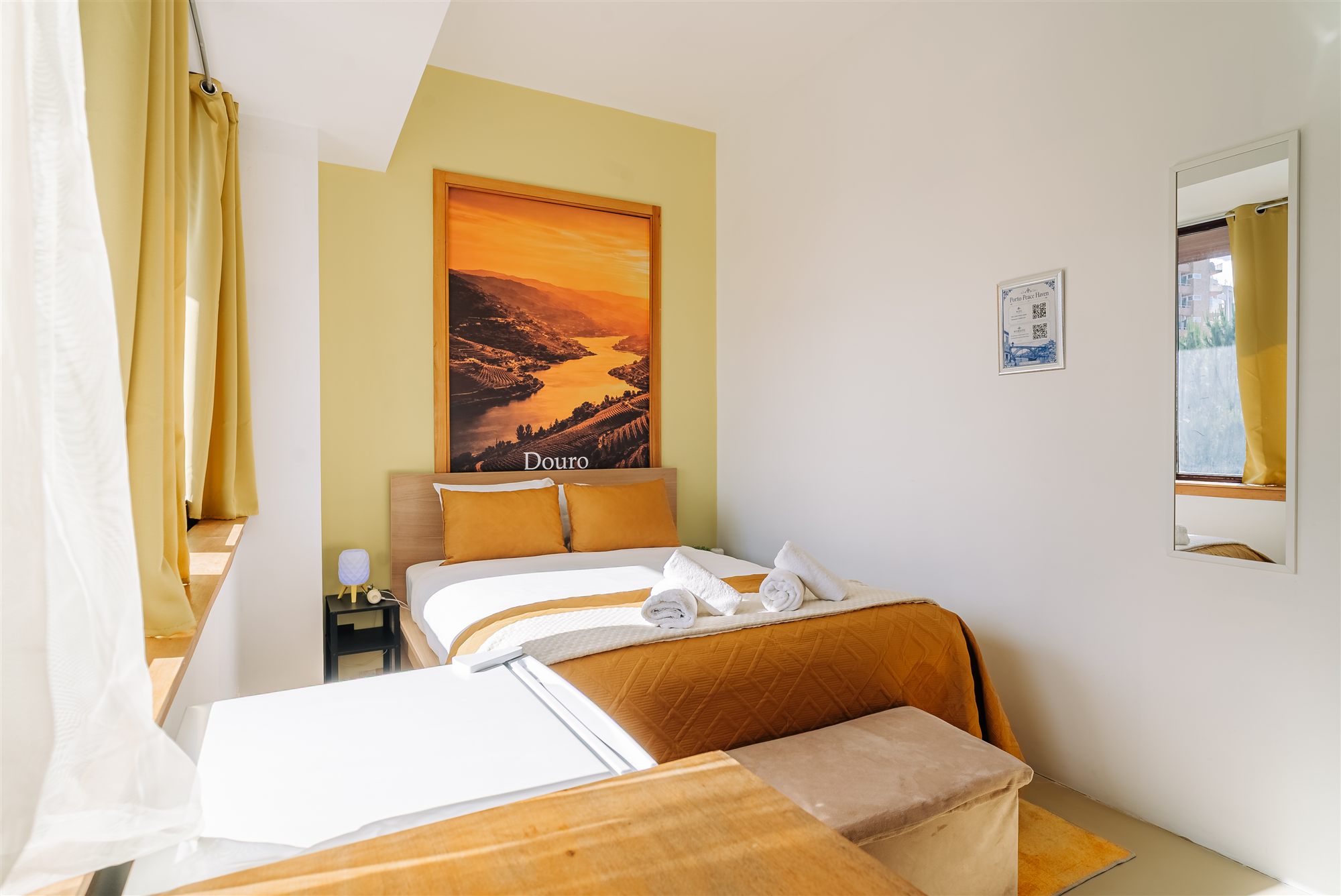 Douro private room — view 2